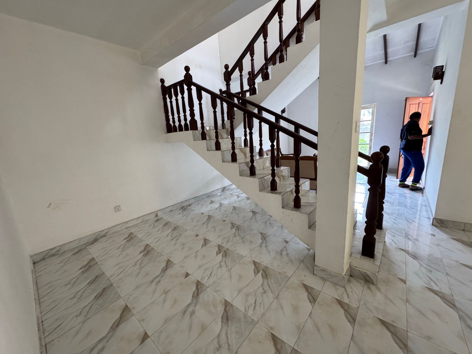 WhatsApp-Image-2025-09-18-at-16.25.13_44cefc4f