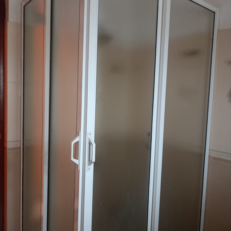 780
